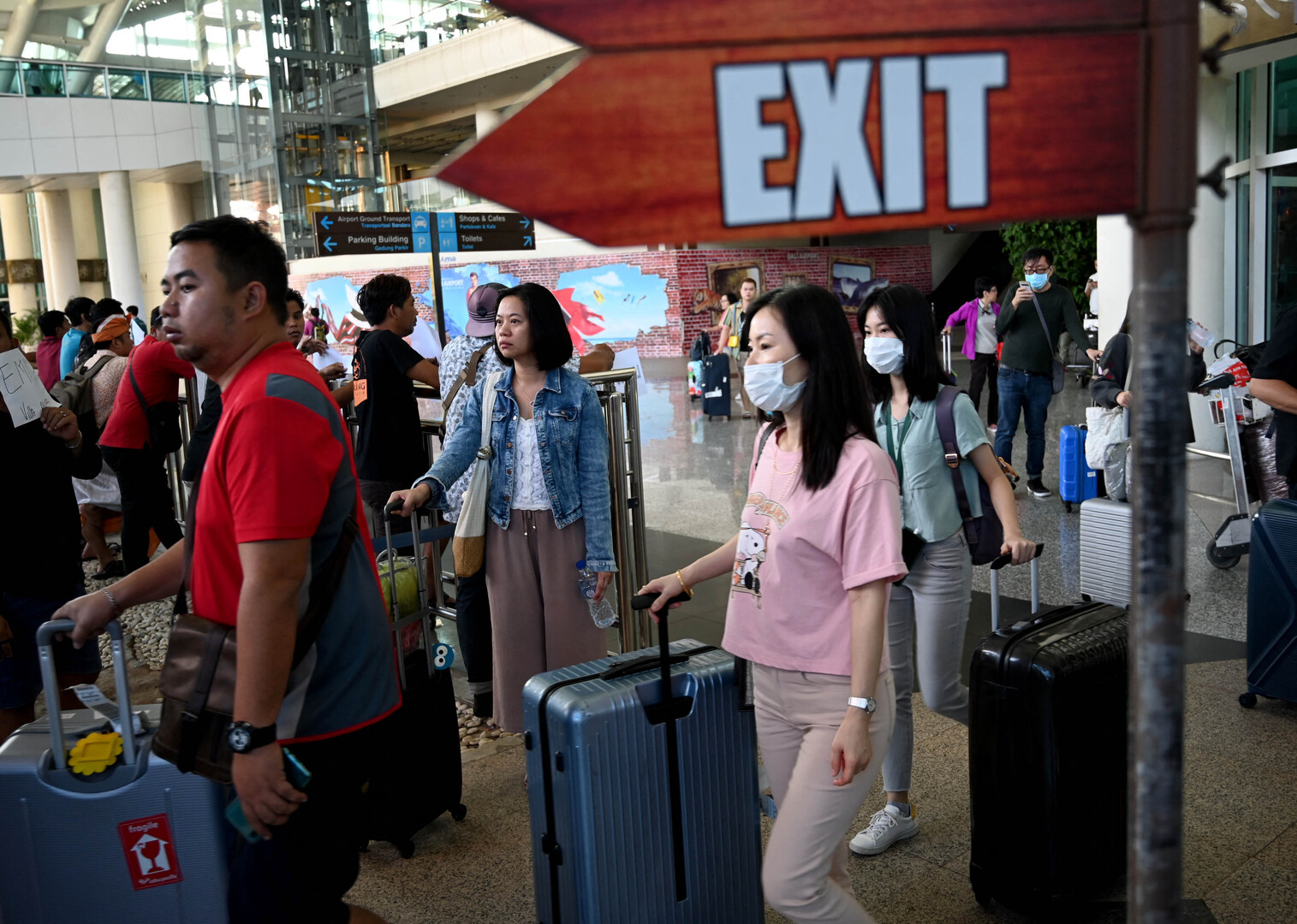 السلطات الإندونيسية تخطط لإصدار تأشيرات سياحية مدتها خمس سنوات
