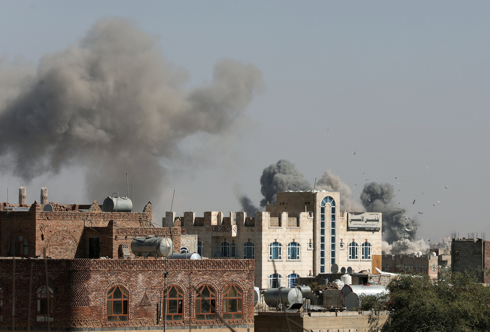 التحالف العربي يعلن تدمير منظومة دفاع جوي للحوثيين في مأرب