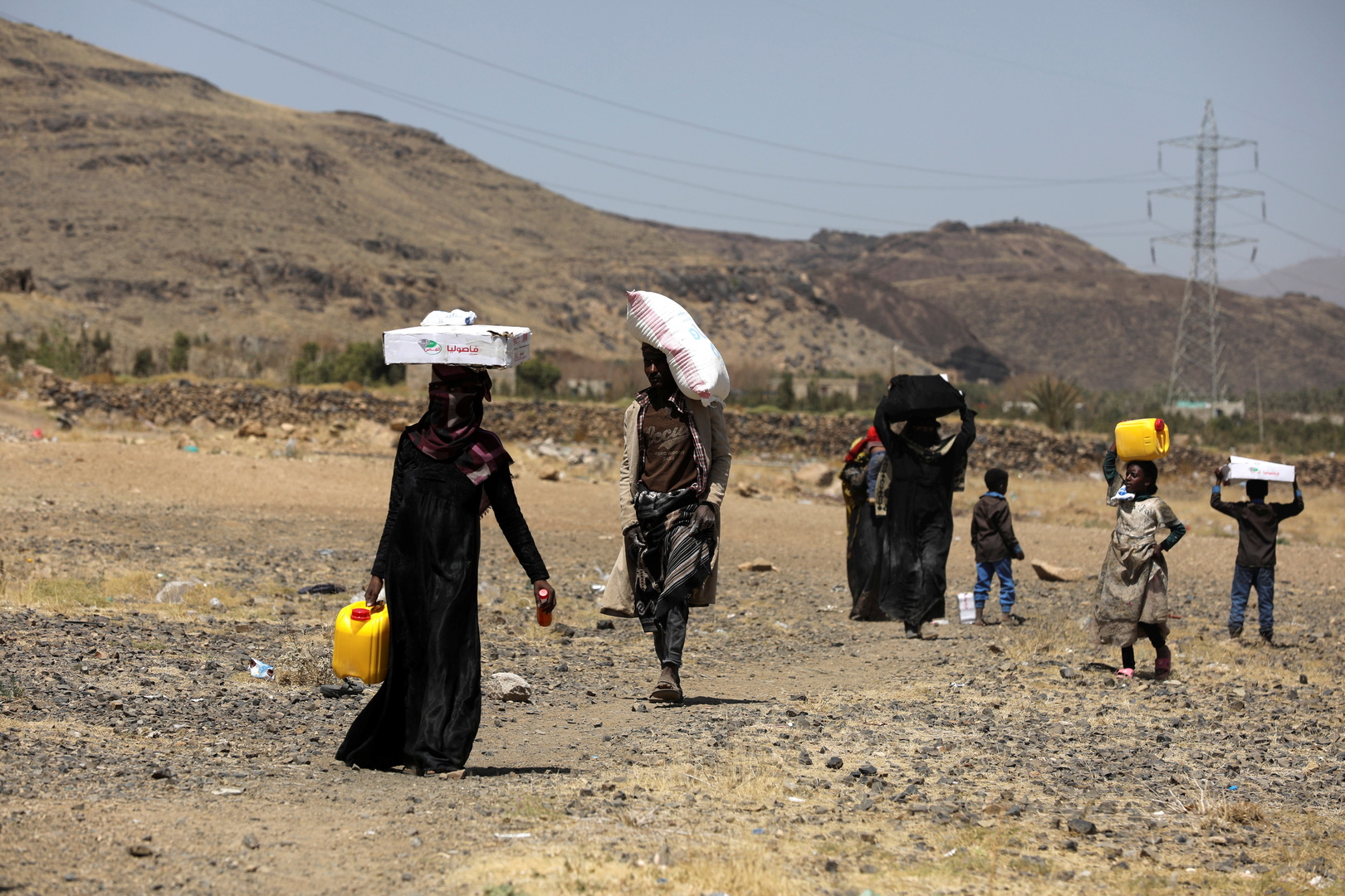 سلطنة عمان ترحب بمبادرة السعودية لحل الأزمة اليمنية