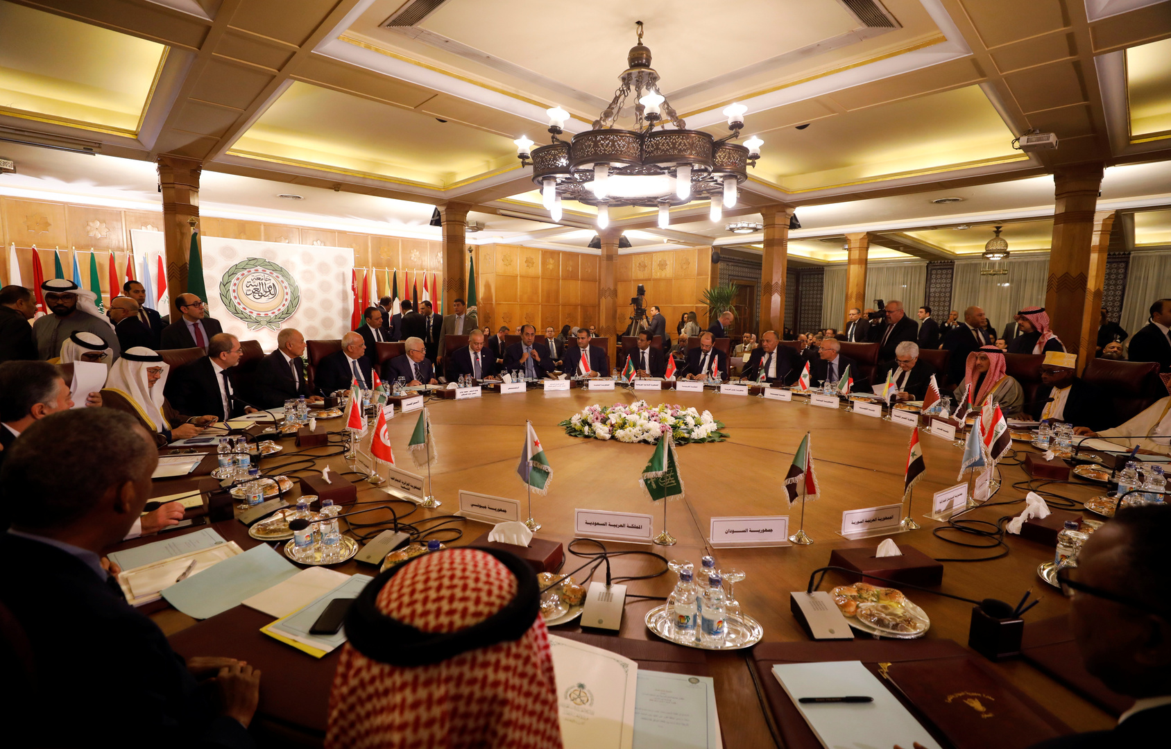 الجامعة العربية تؤكد استعدادها  للتدخل لمساعدة لبنان على تجاوز الأزمة الراهنة