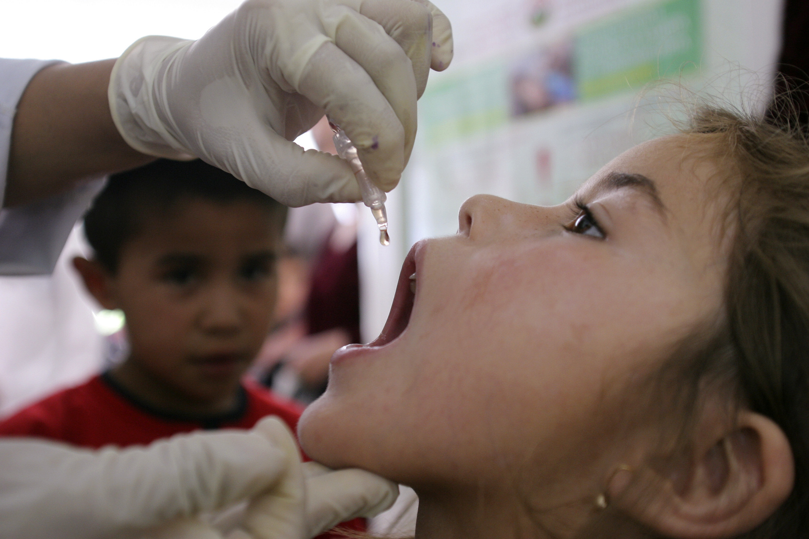 منظمة الصحة العالمية تعلن عن انتشار شلل الأطفال في طاجيكستان