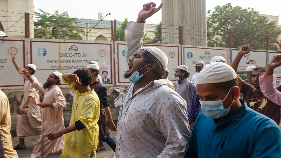 موجة جديدة من العنف تعم بنغلاديش بعد زيارة رئيس وزراء الهند