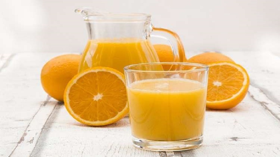 دراسة بريطانية تكشف عن ارتباط استهلاك عصير البرتقال بالإصابة بسرطان الجلد