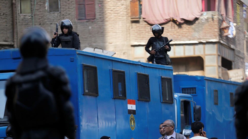 مصر.. قرار جديد للقضاء بخصوص قضية اغتصاب فتاة "فيرمونت"