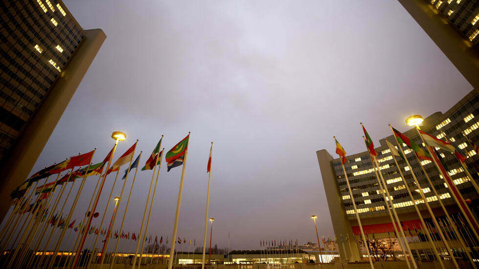 تقرير: واشنطن ستشارك في المشاورات مع أطراف الاتفاق النووي دون التشاور مباشرة مع إيران