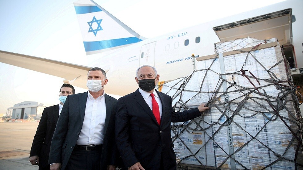 "فايزر" تعلق إمدادات لقاحها إلى إسرائيل