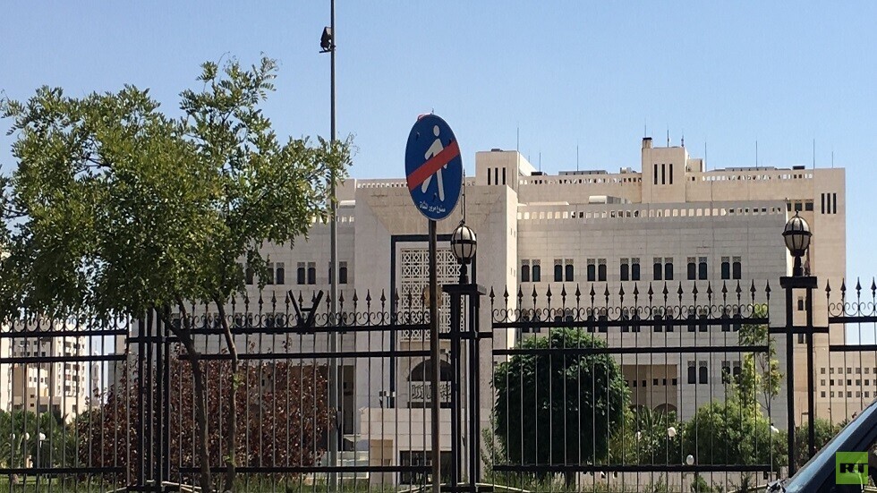 الحكومة السورية تقرر وقف أو خفض نسبة الدوام في المؤسسات العامة وفق أسس