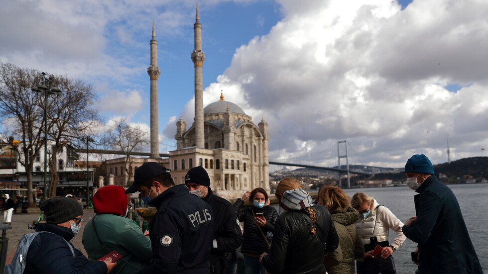 تركيا تسجل أكثر من 40 ألف إصابة بفيروس كورونا في الـ24 ساعة الأخيرة