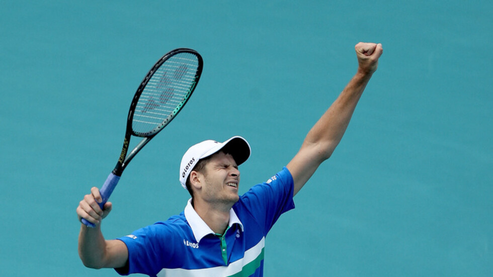 البولندي هوركاتش يحرز لقب بطولة ميامي للأساتذة