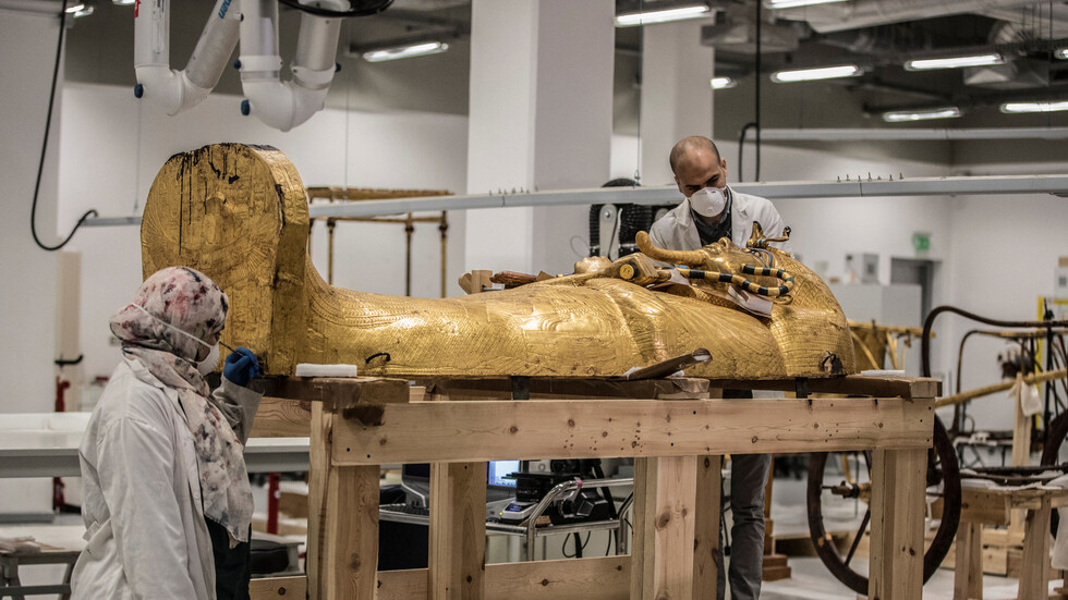 عالمة روسية تشرح سبب عدم نقل العلماء لمومياء توت عنخ آمون إلى المتحف