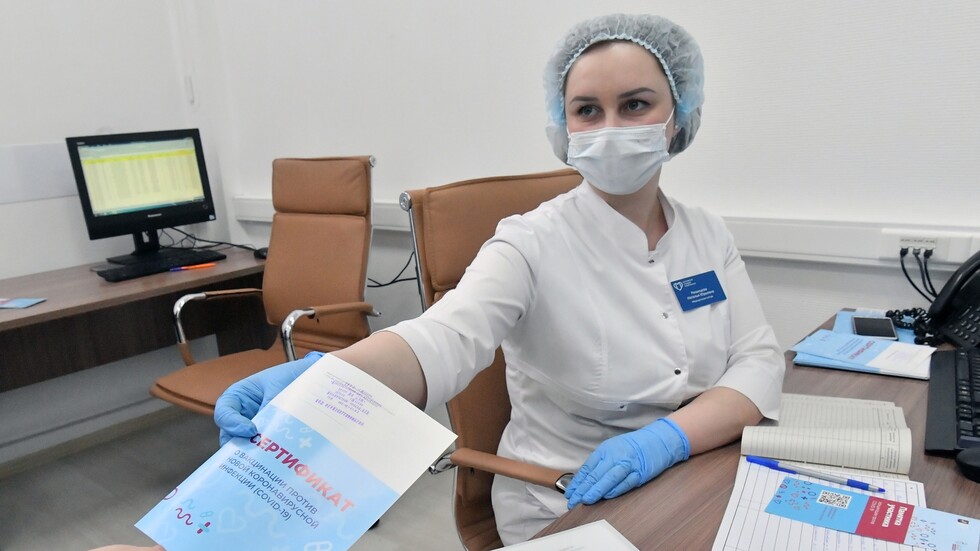 رحلات سياحية للتطعيم في روسيا لحاملي الجنسية الروسية.. فمتى ستتاح الفرصة للأجانب؟