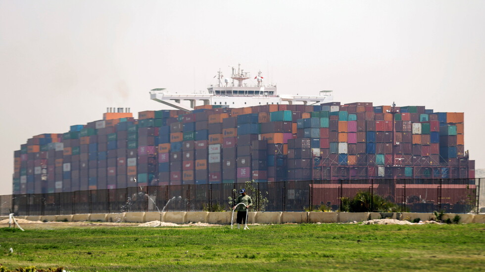 رئيس هيئة قناة السويس: سجلنا اليوم أعلى حمولة في تاريخ القناة