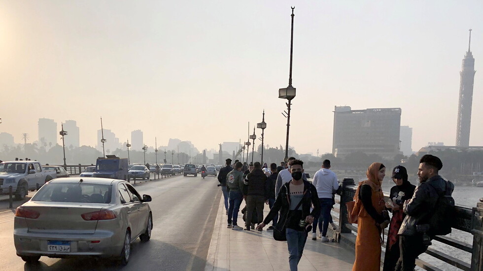 مصر تسجل 43 وفاة و801 إصابة جديدة بكورونا