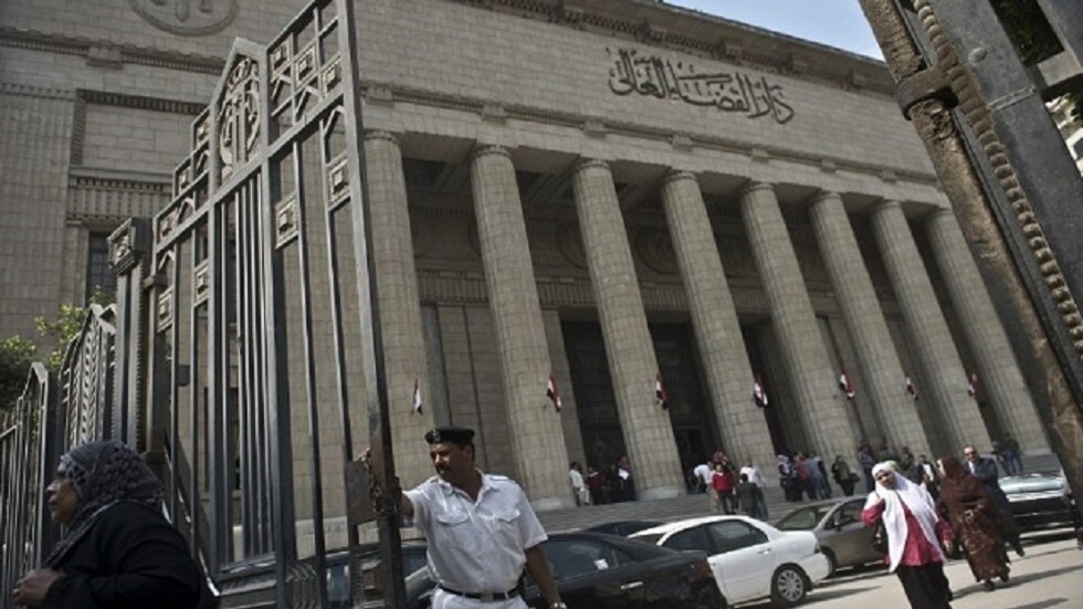 مصر.. المؤبد لـ4 عناصر من جماعة الإخوان لقتلهم رجال شرطة