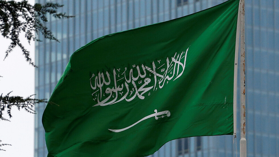 السعودية.. الرياض تسجل أعلى حصيلة إصابات يومية بكورونا في البلاد