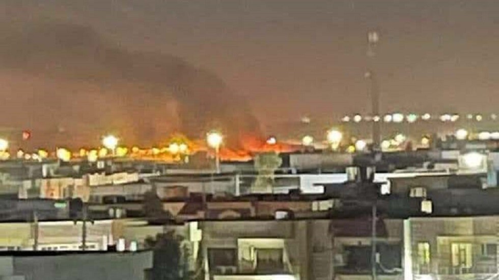 أولى الصور بعد القصف الذي استهدف مطار أربيل الدولي بكردستان العراق