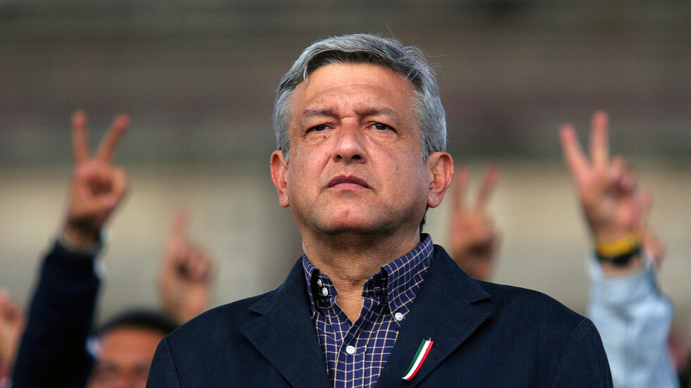 رئيس المكسيك يزور الحدود الجنوبية لبحث وقف تهريب الأطفال المهاجرين