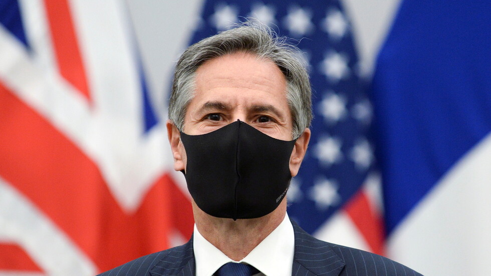 وزير الخارجية الأمريكي يصل إلى كابل في زيارة غير معلنة