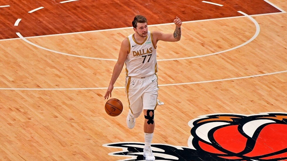 شاهد.. "رمية قاتلة" في الدوري الأمريكي لكرة السلة للمحترفين