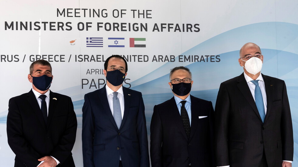 إسرائيل: سنفعل كل ما في وسعنا لمنع إيران من حيازة السلاح النووي