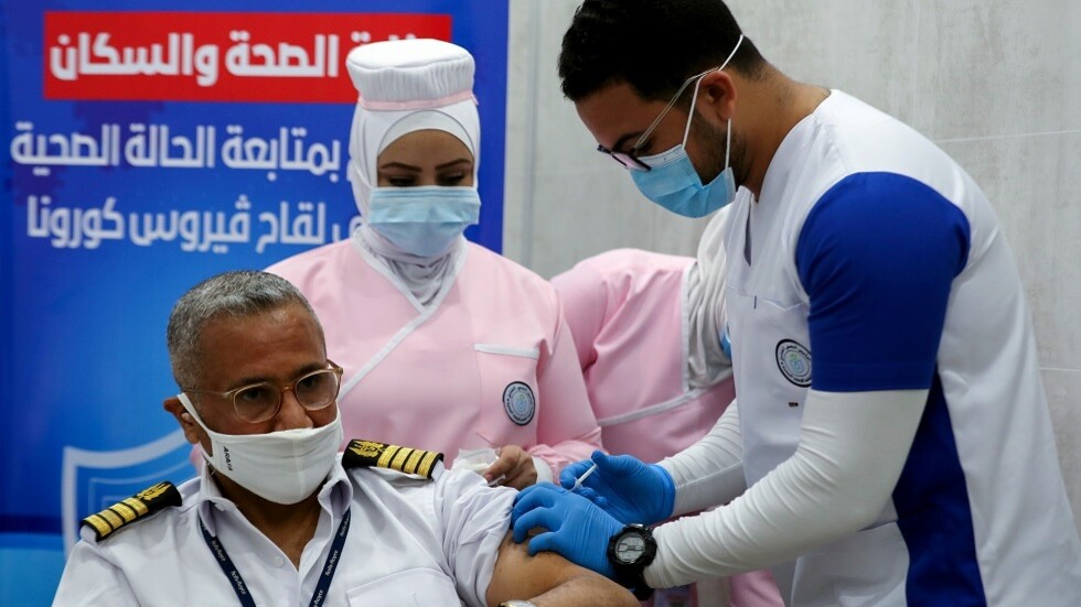 مصر تسجل 841 إصابة و42 وفاة جديدة بكورونا