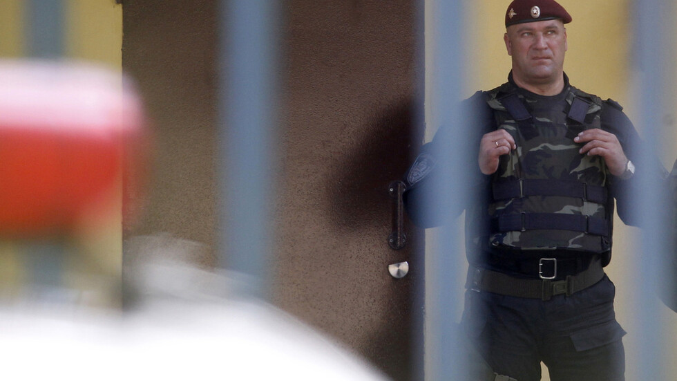 الأمن الروسي يعتقل القنصل الأوكراني في بطرسبورغ أثناء تلقيه معلومات سرية