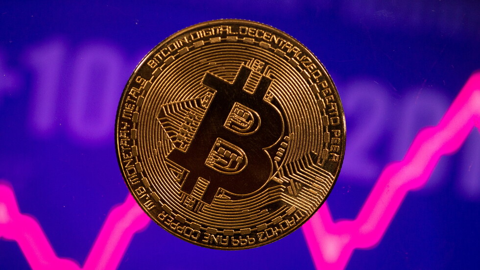 كيف سيكون مسار "بيتكوين" في الفترة القريبة؟