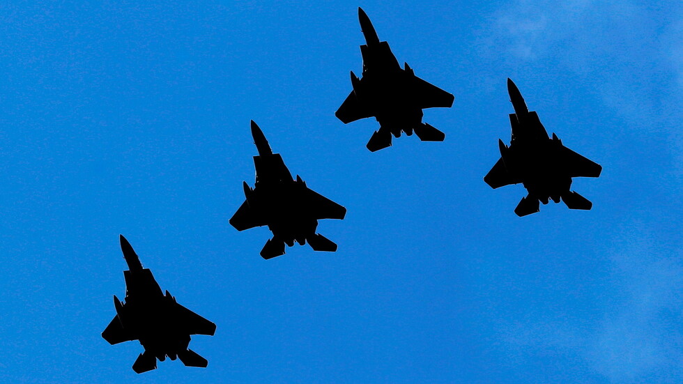 الولايات المتحدة تنقل عشرات الطائرات الحربية إلى بولندا