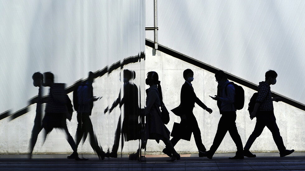 اليابان تستعد لثالث حالة طوارئ تفشي كورونا في طوكيو وأوساكا