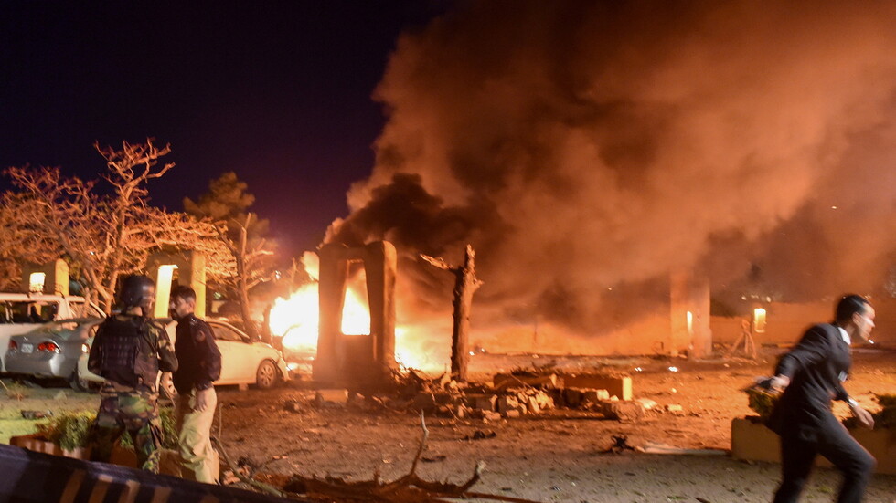 باكستان: السفير الصيني مقيم في الفندق الذي تعرض للانفجار