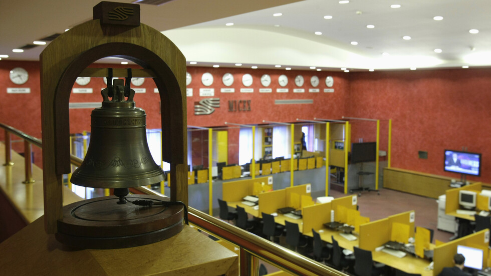 بورصة موسكو تقفز إلى مستويات تاريخية