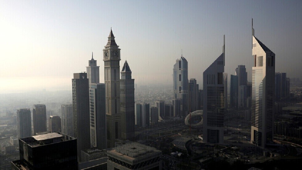 حكومة دبي تنفي إصدار تصاريح لمزاولة المقامرة