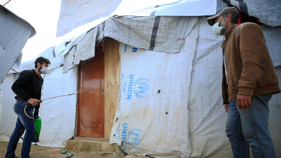 مقتل طفل جراء حريق في مخيم للاجئين السوريين شمال لبنان (صور)