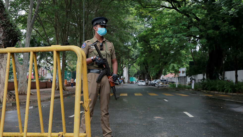 سريلانكا: اعتقال نائب مسلم بارز وشقيقه بتهمة ضلوعهما بهجوم 2019