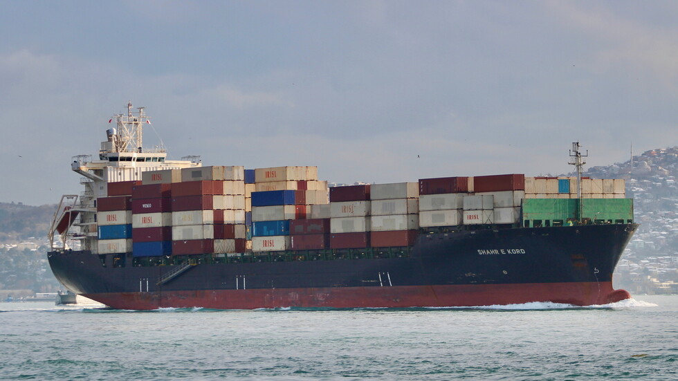 مراسل "تسنيم" يتحدث عن استهداف مسيرة إسرائيلية لسفينة لبنانية بالخطأ بدلا من سفينة تحمل شحنة إيرانية