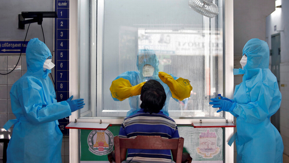 رئيس وزراء الهند يشبه الوضع الوبائي في بلاده بـ"العاصفة"