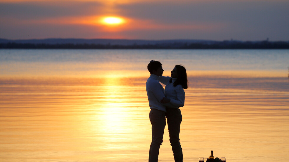 زوج يشكو من التعدي عليه بصفة متكررة من زوجته لاعبة الكاراتيه