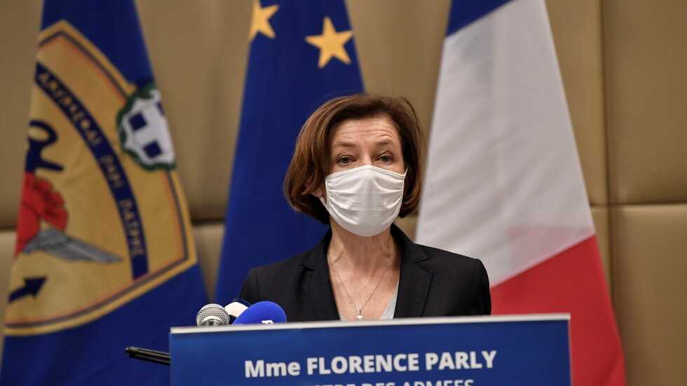 وزيرة الدفاع الفرنسية: دعم الجنود المتقاعدين للوبان "فضيحة"