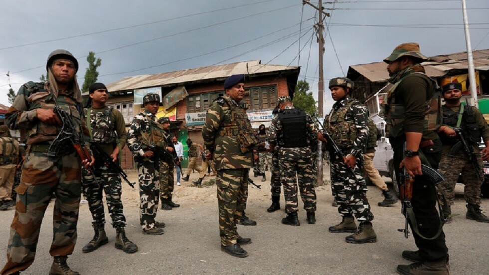 الهند ترسل الجيش لمساعدة المستشفيات التي تعالج مرضي كوفيد-19