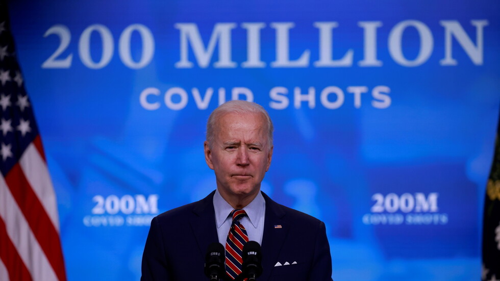 بايدن يدعو الأمريكيين إلى عدم التخلف عن الجرعة الثانية من لقاح كورونا