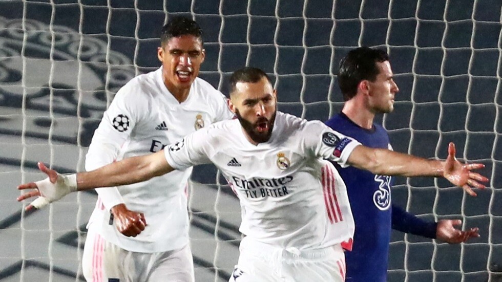 بنزيما يعادل رقم أسطورة ريال مدريد