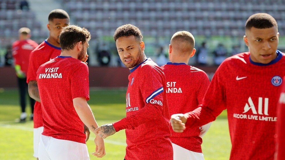 التشكيلة المتوقعة لملحمة سان جيرمان ومانشستر سيتي الليلة