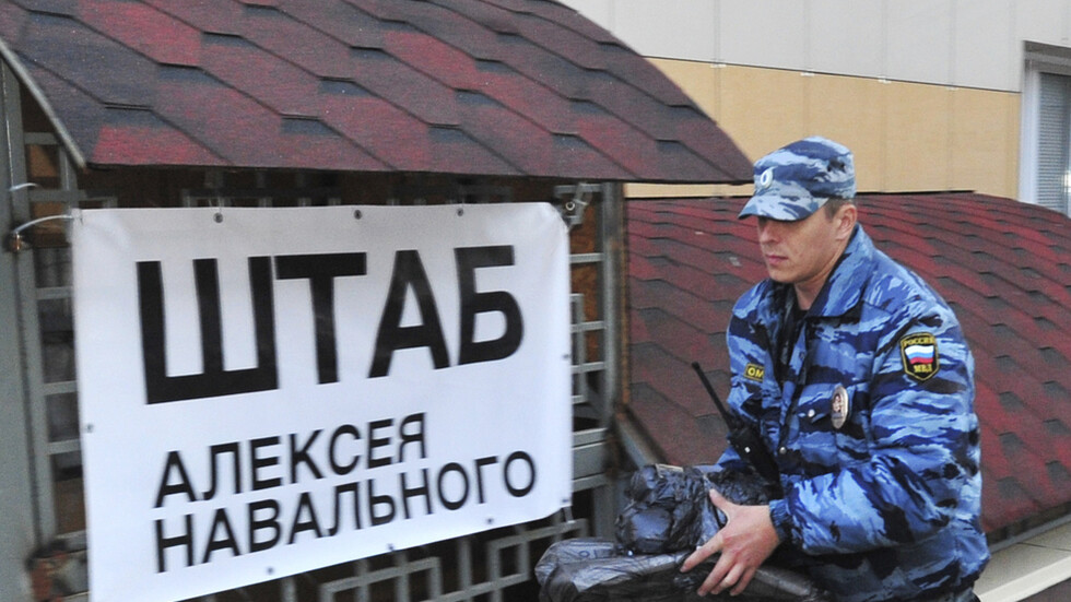 غلق مقرات منظمة نافالني