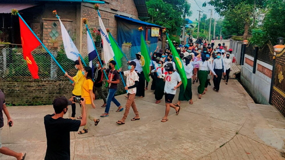 الاتحاد الأوروبي يمدد العقوبات المفروضة على ميانمار لمدة عام واحد