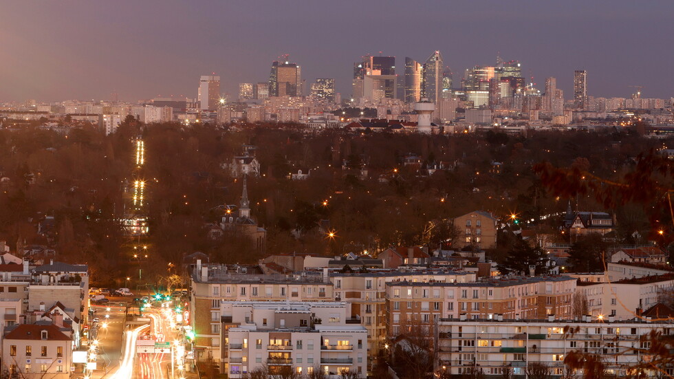 مصدر: فرنسا ستخفف حظر التجول في 19 مايو وتلغيه في 30 يونيو