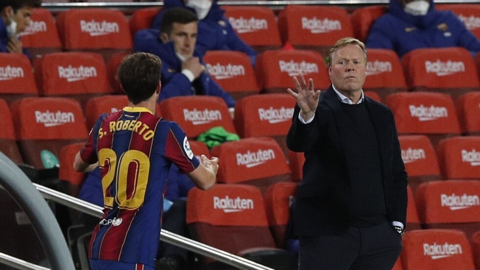 برشلونة يتلقى ضربة موجعة.. عقوبة قاسية بحق كومان