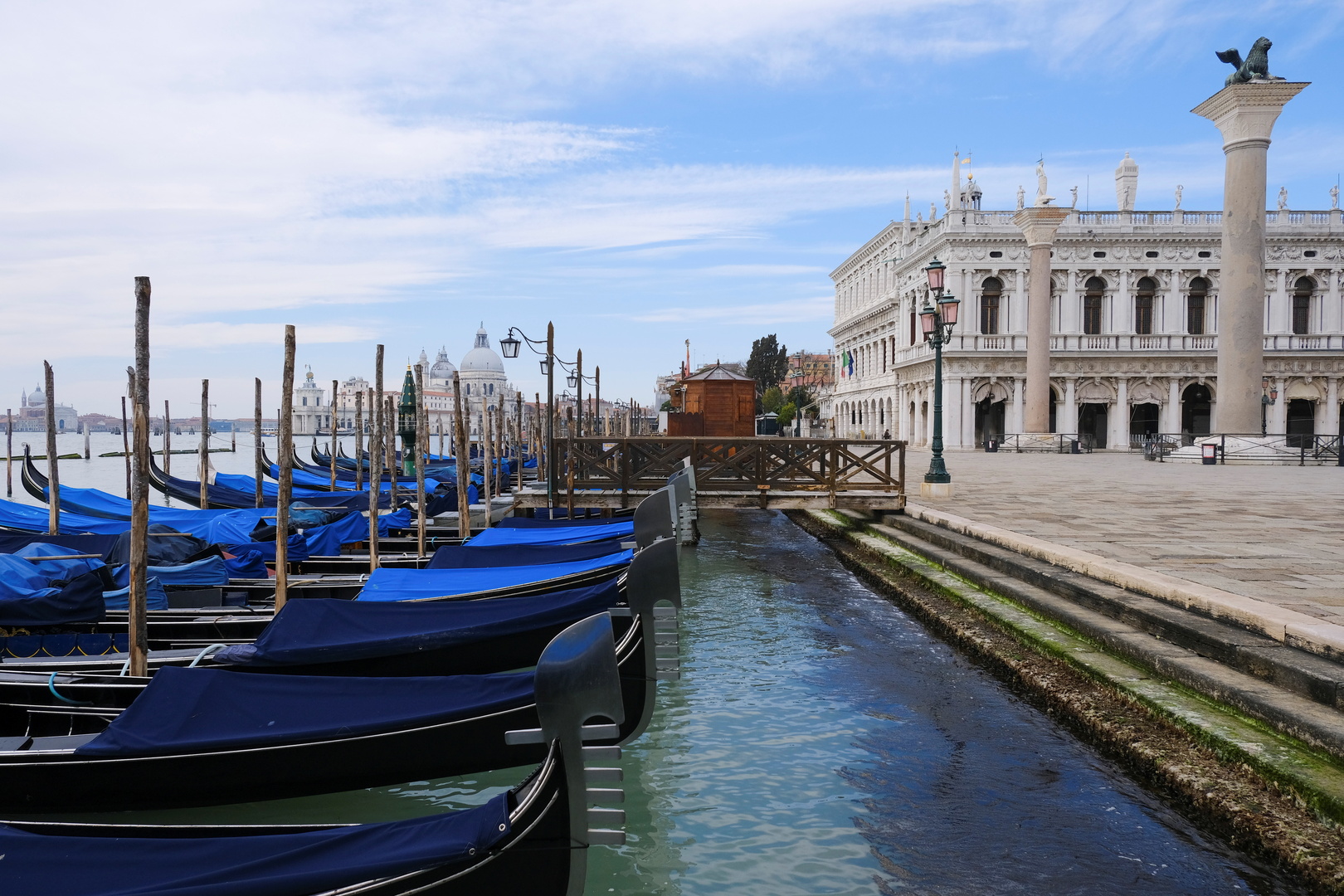 إيطاليا تحظر  وصول سفن الرحلات البحرية إلى فينيسيا