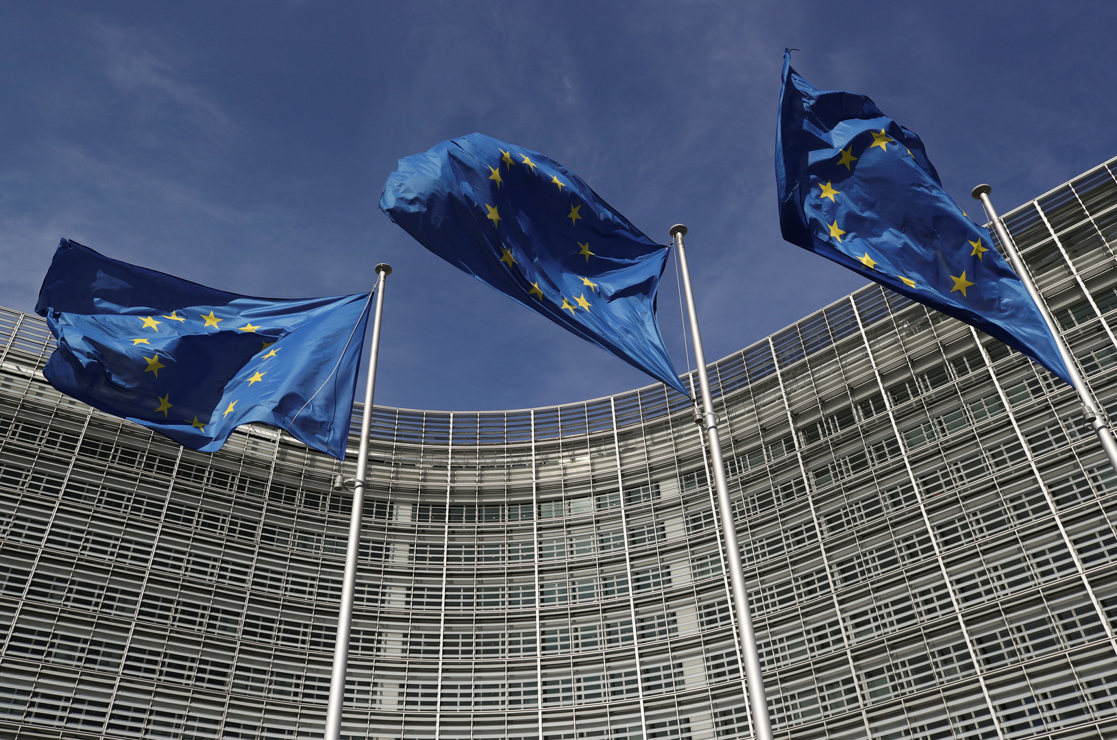 الاتحاد الأوروبي يعرب عن دعمه للحكومة الليبية برئاسة الدبيبة