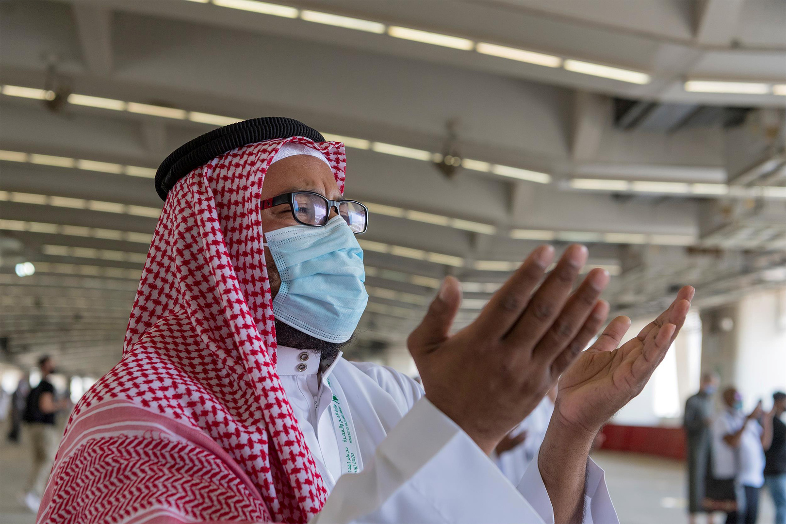 السعودية تسجل أكبر حصيلة يومية من الإصابات بكورونا منذ الصيف الماضي