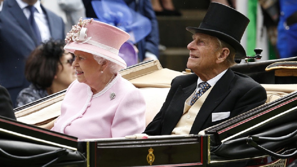 إعادة نشر كلمة تقدير من الملكة اليزابيث الثانية للأمير الراحل فيليب بمناسبة ذكرى زواجهما الـ50